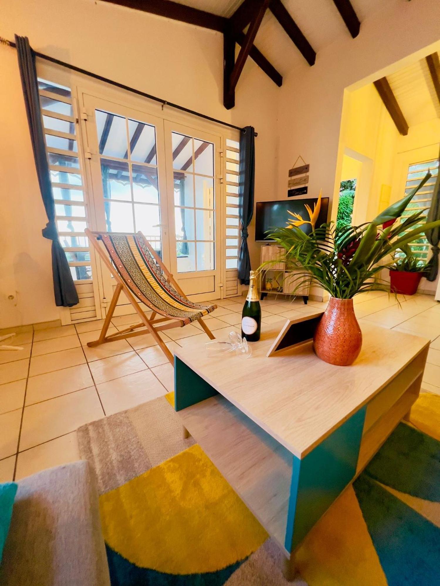 Villa Iguana, Duplex Paisible, Vue Magnifique Mer Et Rocher Du Diamant, Piscine سانت لوسي المظهر الخارجي الصورة